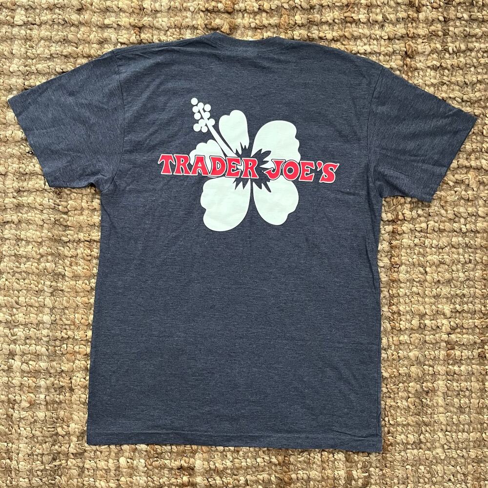 Trader Joe’s Graphic T Shirt Men’s L Navy Blue Logo Cotton Blend Tee EUC